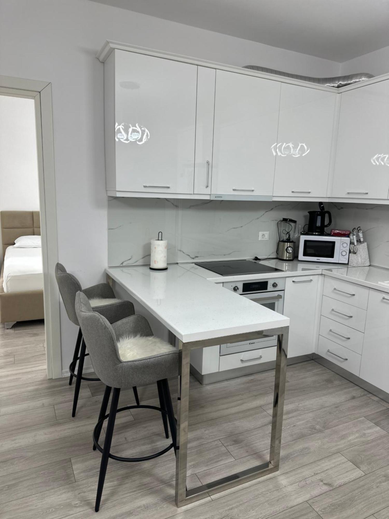 Bratti'S Apartment Near Tirana Center And Mother Teresa Airport מראה חיצוני תמונה